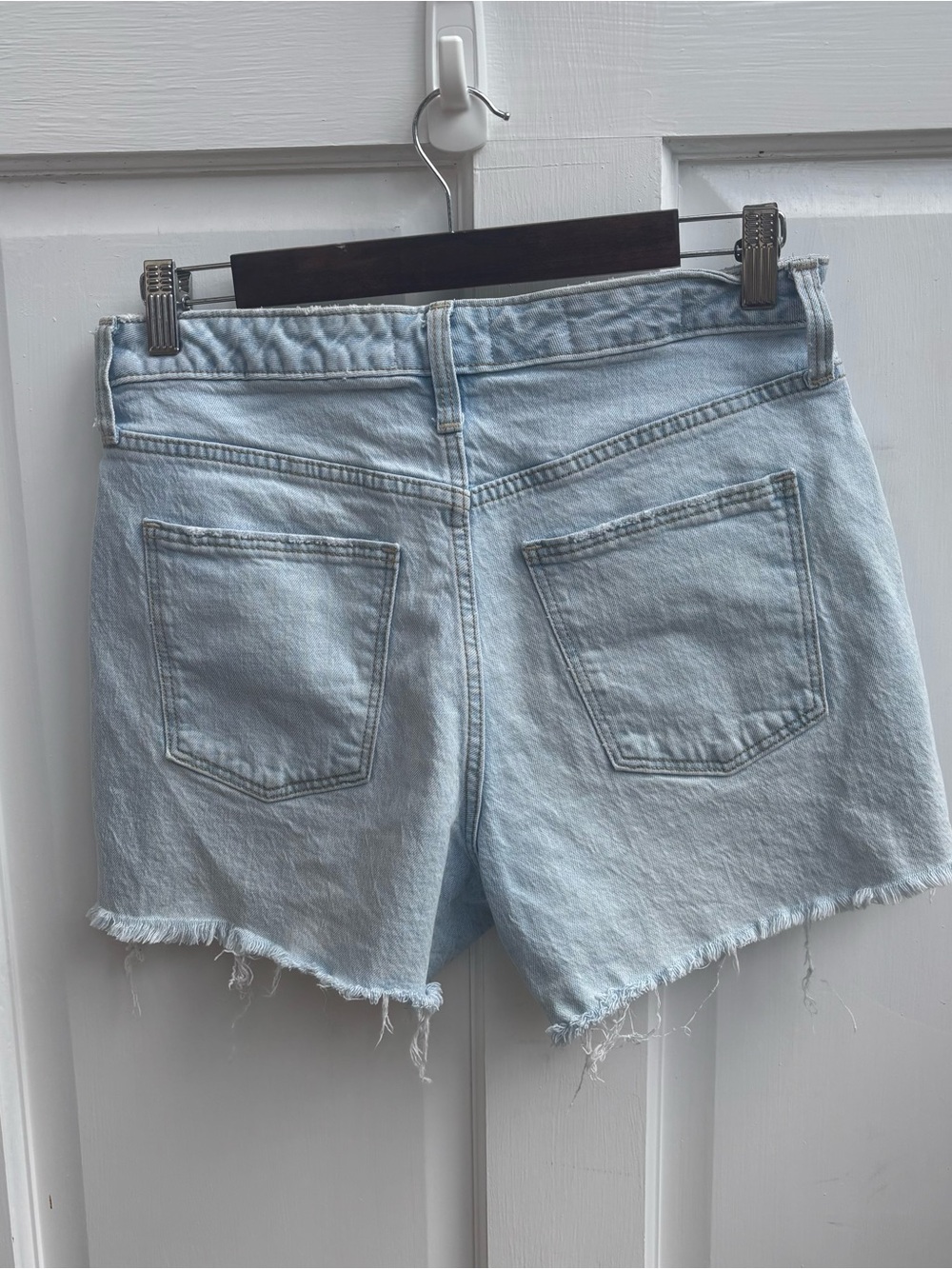 Universal Thread Light Blue High-Rise Denim Shorts with Frayed Hem - Picture 3 of 12